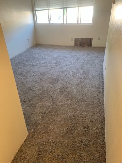 Apartment Unit Remodel-Bedroom Carpet Install